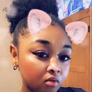 Meet your Posher, Vanessa